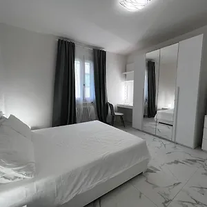  Apartamento A Casa Di Luca