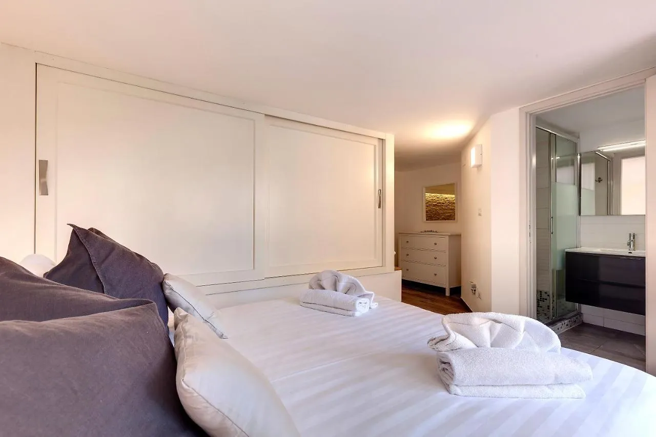 Rachel Apartment By Mamo Florencia 0*,